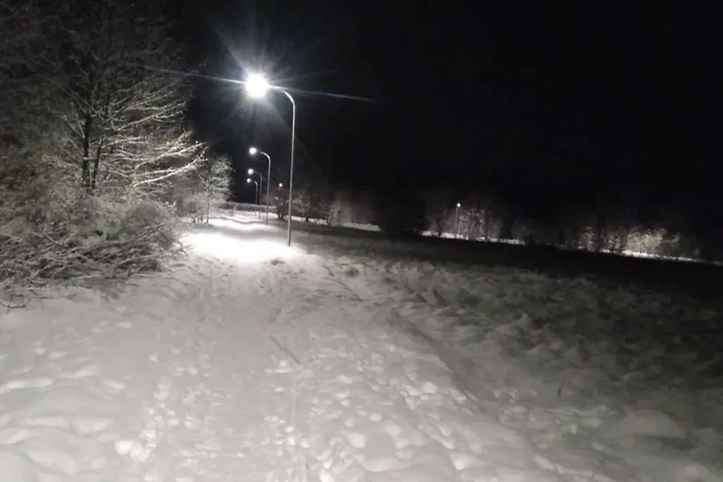 Nowoczesne Mieszkanie Blisko Natury I Sklepu Biedronka Karpacz Poland